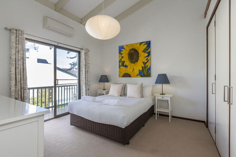 Cottesloe Sea Salt Abode - Executive Escapes - Accommodation Georgetown 4