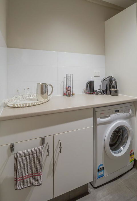 Windfall Estate Vineyard Cottage - Accommodation Georgetown 6