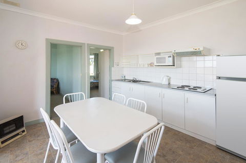 Augusta Hotel Motel - Accommodation Georgetown 4