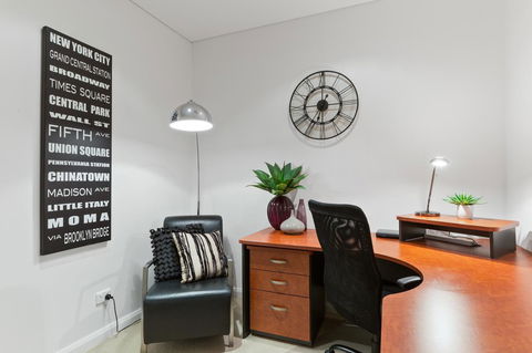 The Executive Penthouse - Accommodation Georgetown 16