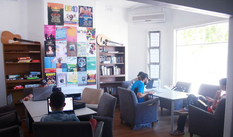 The Hive Hostel - Traveler Friendly, Passport Only - Accommodation Georgetown 12