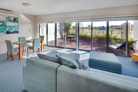Seashells Mandurah - Accommodation Georgetown 9