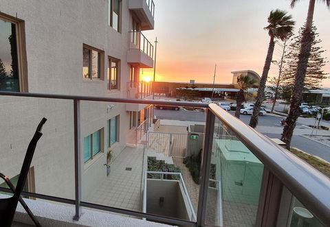 Sandcastles Beachfront Luxury Retreat Apartment - Accommodation Georgetown 19