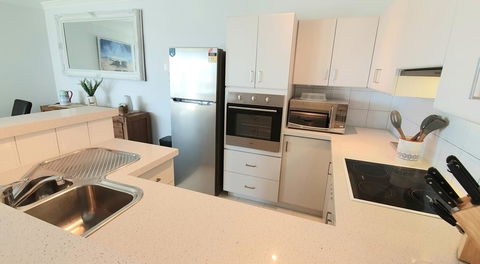 Sandcastles Beachfront Luxury Retreat Apartment - Accommodation Georgetown 23