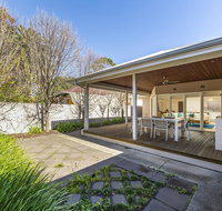 Inner Western Suburbs Retreat - Accommodation Georgetown