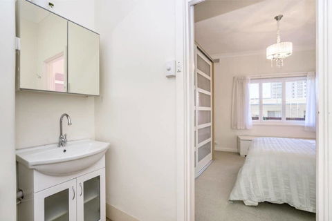 Light Bright, Quality River Views! Free Parking - Accommodation Georgetown 20