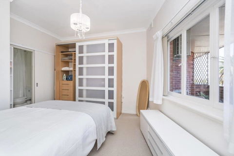 Light Bright, Quality River Views! Free Parking - Accommodation Georgetown 29