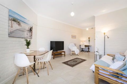 Light Bright, Quality River Views! Free Parking - Accommodation Georgetown 15