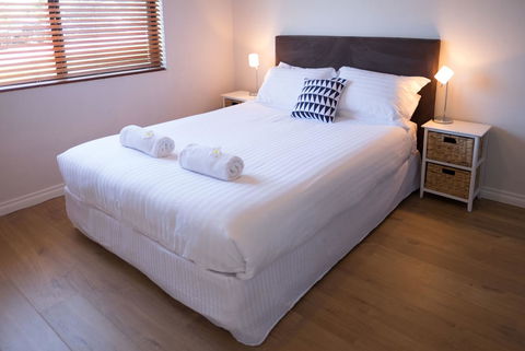 Cottesloe Beach On Napier - Accommodation Georgetown 11