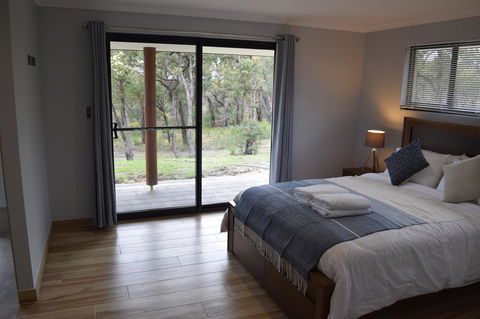 Eagle Bay House - Accommodation Georgetown 26