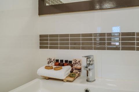 Canning Bridge Auto Lodge - Accommodation Georgetown 23