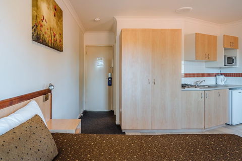 Canning Bridge Auto Lodge - Accommodation Georgetown 33