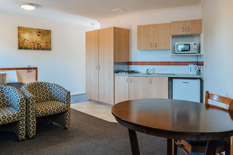 Canning Bridge Auto Lodge - Accommodation Georgetown 36