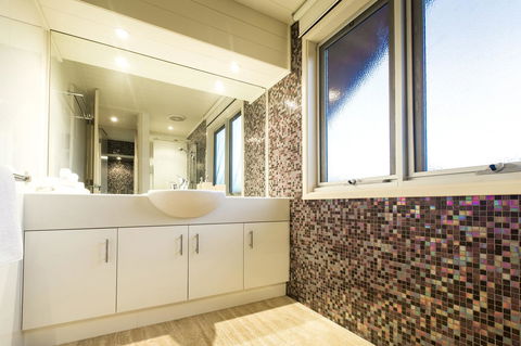 Arthouse - Accommodation Georgetown 24