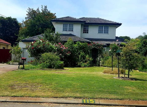 Airport HomeStay - Accommodation Georgetown 0