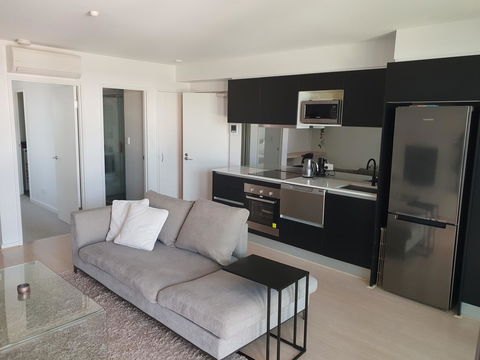 Modern Northbridge Apartment - Accommodation Georgetown 1