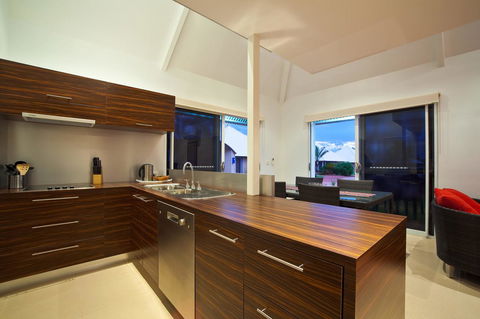 Osprey Holiday Village Unit 103 2 Bedroom - Accommodation Georgetown 5