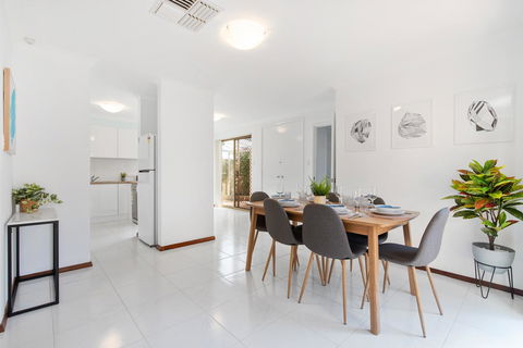 Applecross Village Residence - Accommodation Georgetown 10