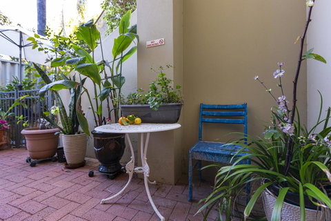 Como Executive Apartment - Accommodation Georgetown 11