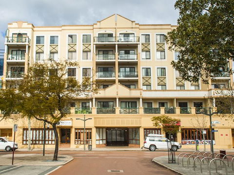 James On The Park - Executive Escapes - Accommodation Georgetown 4