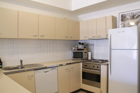 WESTEND CBD PERTH-ULTIMATE LOCATION - Accommodation Georgetown 9