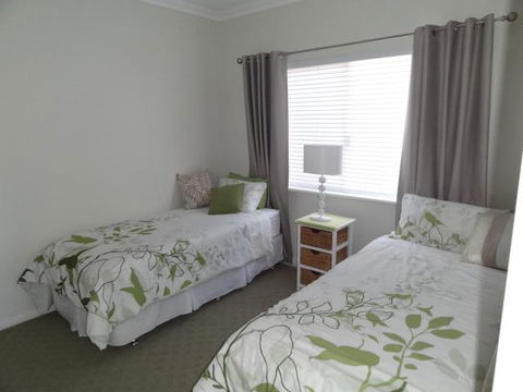 Acaciabnb - Accommodation Georgetown 3