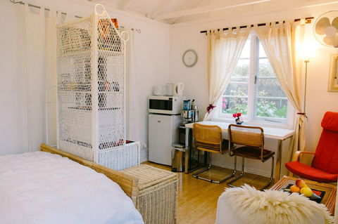 Garden Studio In Cottesloe - Accommodation Georgetown 0