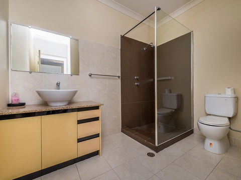 Seafront Unit 60 - Accommodation Georgetown 5