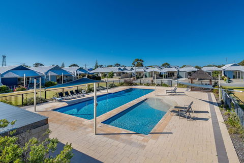Seafront Unit 60 - Accommodation Georgetown 9