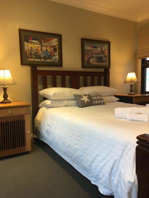 Rowley House - Accommodation Georgetown 12