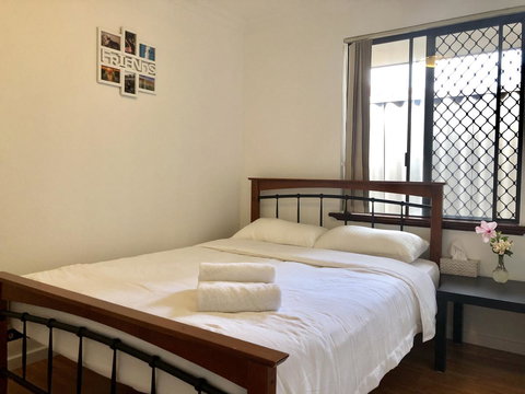 Charming Quiet Lodge-2 Minutes Walk To Shopping Complex - Accommodation Georgetown 16