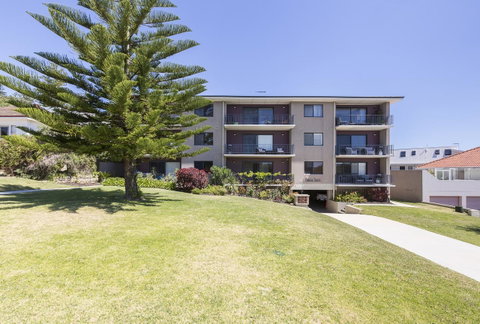 Cottesloe Marine Apartment - Executive Escapes - Accommodation Georgetown 18