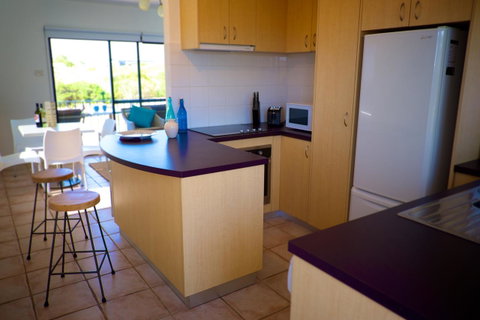 Cottesloe Marine Apartment - Executive Escapes - Accommodation Georgetown 11