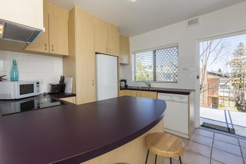 Cottesloe Marine Apartment - Executive Escapes - Accommodation Georgetown 9