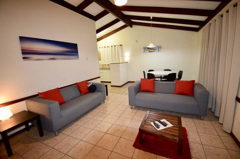Wildsights Villas - Accommodation Georgetown 2