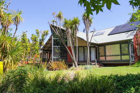 Serendipity - In Town - Margaret River - Accommodation Georgetown 0