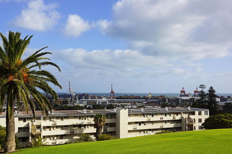 Studio 302 With Ocean Views - Accommodation Georgetown 25