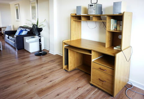 Studio 302 With Ocean Views - Accommodation Georgetown 5