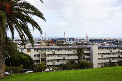 Studio 302 With Ocean Views - Accommodation Georgetown 27