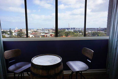 Studio 302 With Ocean Views - Accommodation Georgetown 22