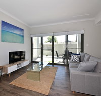 Modern Apartment Redcliffe near Perth Airport 0126 - Accommodation Georgetown
