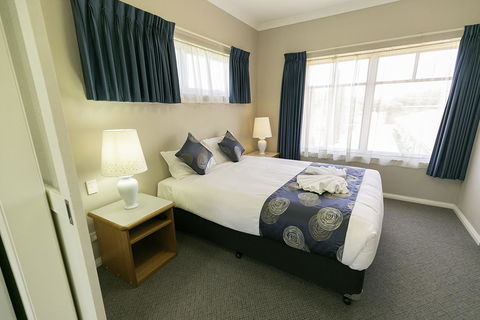 Esplanade Hotel Busselton - Accommodation Georgetown 1