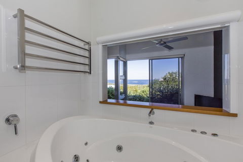 Aquatic Visions - Accommodation Georgetown 5