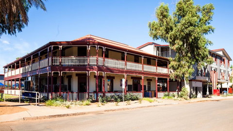 Beadon Bay Hotel - Accommodation Georgetown 0