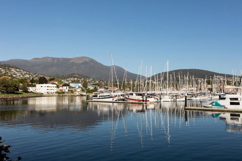 Wrest Point - Accommodation Georgetown 12