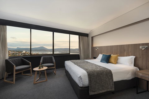 Wrest Point - Accommodation Georgetown 14