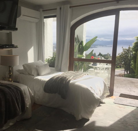 Million Dollar Views - Accommodation Georgetown 31