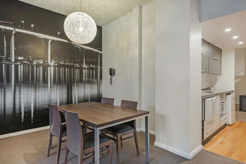 Mantra One Sandy Bay Road - Accommodation Georgetown 19