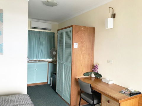 The Waterfront Wynyard - Accommodation Georgetown 32