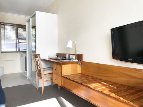 The Waterfront Wynyard - Accommodation Georgetown 26